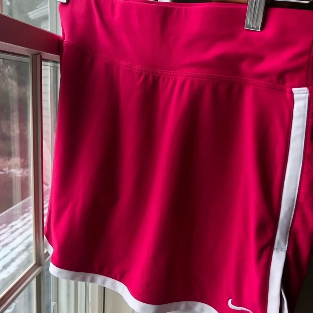 Nike Fuchsia Pink Tennis Pickleball Skirt Skort